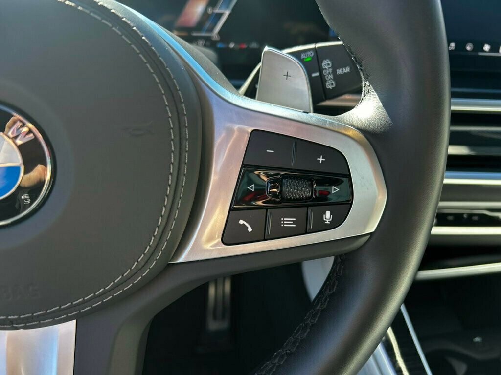 2025 BMW X5 LocalTrade/M-SportProfessionalPkg/PremiumPkg/HeatedSeats/NAV - 22944691 - 26
