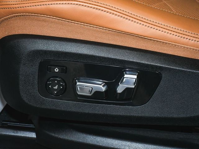 2025 BMW X5 M60i - 23030024 - 51