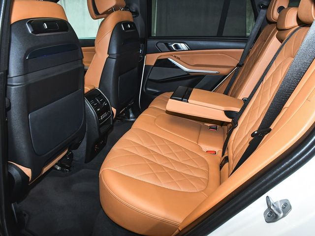 2025 BMW X5 M60i - 23030024 - 54