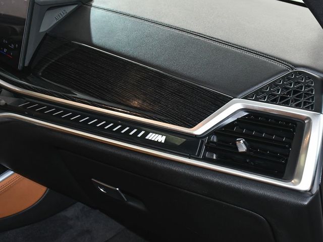 2025 BMW X5 M60i - 23030024 - 63