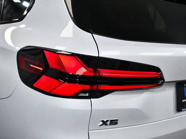 2025 BMW X5 M60i - 23030024 - 85