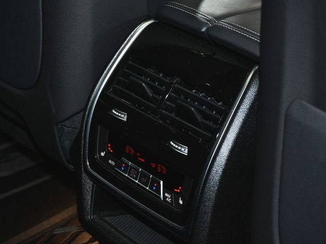 2025 BMW X5 M60i - 23059379 - 56