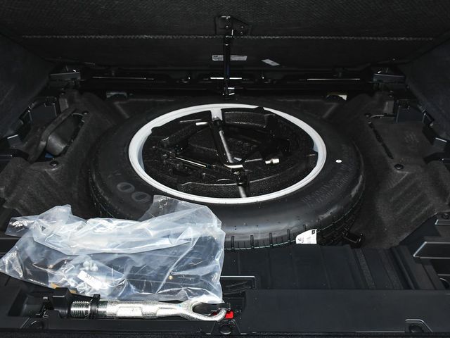 2025 BMW X5 M60i - 23059379 - 71