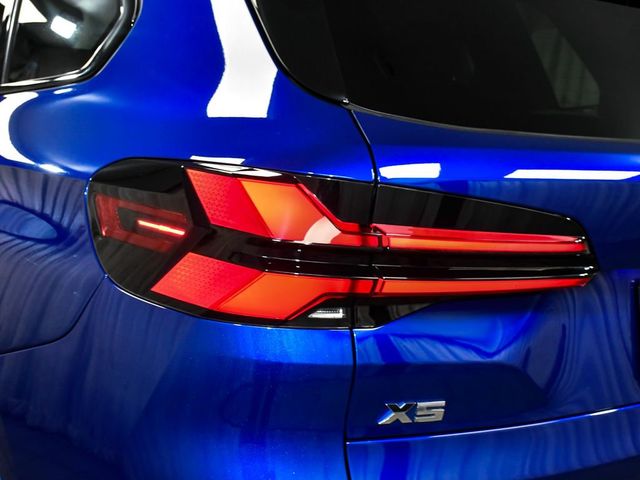 2025 BMW X5 M60i - 23059379 - 84