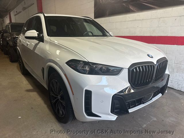 2025 BMW X5 M-SPORT!! LOADED WITH OPTIONS - 23037942 - 0