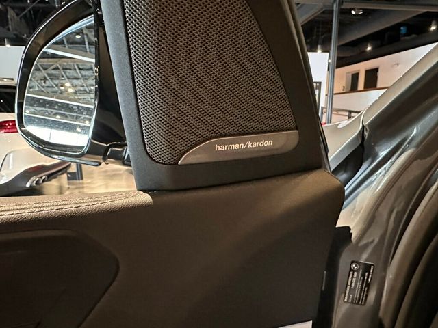 2025 BMW X5 MSRP$83325/M-SportProPkg/DrivingAssistancePkg/ClimateComfortPkg - 23039670 - 12