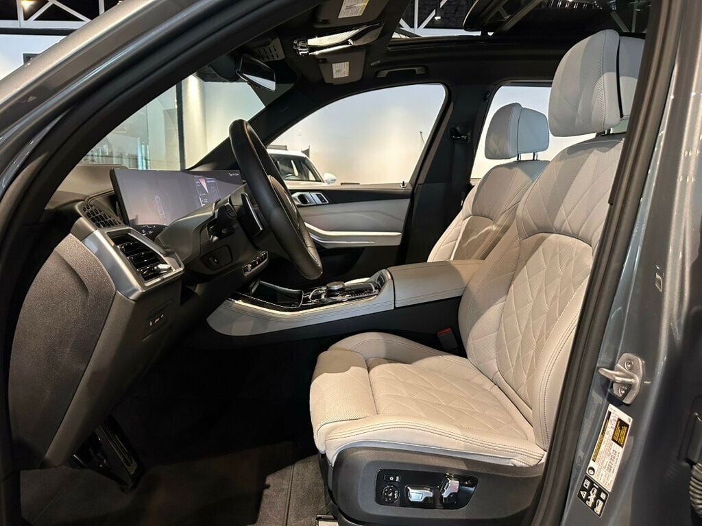 2025 BMW X5 MSRP$83325/M-SportProPkg/DrivingAssistancePkg/ClimateComfortPkg - 23039670 - 13
