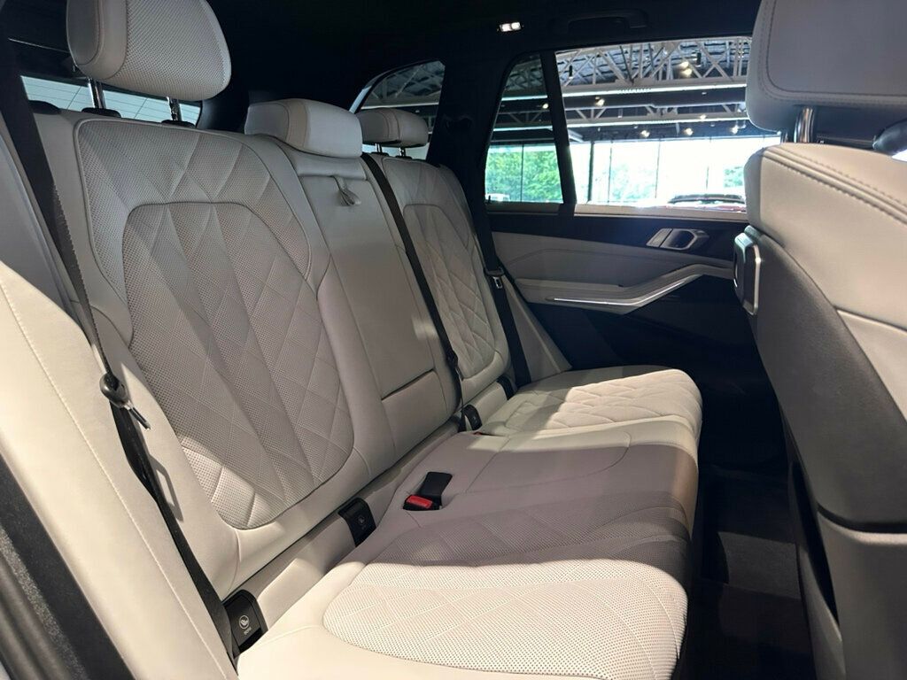 2025 BMW X5 MSRP$83325/M-SportProPkg/DrivingAssistancePkg/ClimateComfortPkg - 23039670 - 28