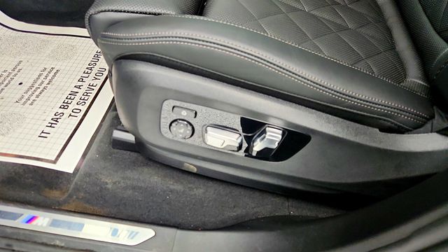 2025 BMW X5 sDrive40i SAV w/ M Sport (Pro) & Premium Packages + 22'' Wheels - 22960746 - 10