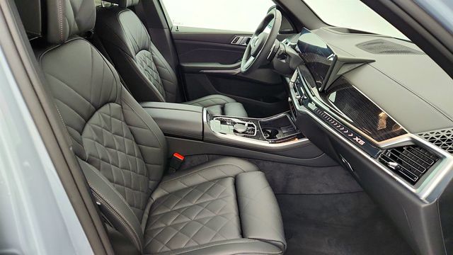 2025 BMW X5 sDrive40i SAV w/ M Sport (Pro) & Premium Packages + 22'' Wheels - 22960746 - 23