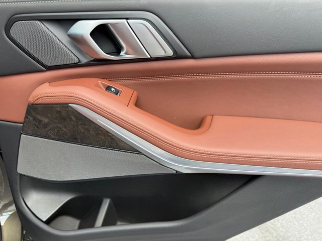 2025 BMW X5 sDrive40i Sports Activity Vehicle - 22890917 - 36