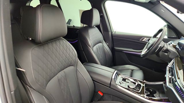 2025 BMW X5 xDrive40i SAV w/ Driving Assistance Pro & Climate Comfort Pkgs - 23010142 - 24