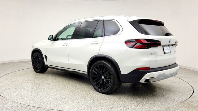 2025 BMW X5 xDrive40i SAV w/ Driving Assistance Pro & Climate Comfort Pkgs - 23010142 - 6