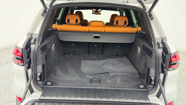 2025 BMW X5 xDrive40i SAV with Premium & Parking Assistance Packages - 22960763 - 21