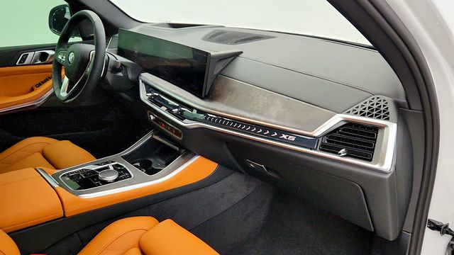 2025 BMW X5 xDrive40i SAV with Premium & Parking Assistance Packages - 22960763 - 24