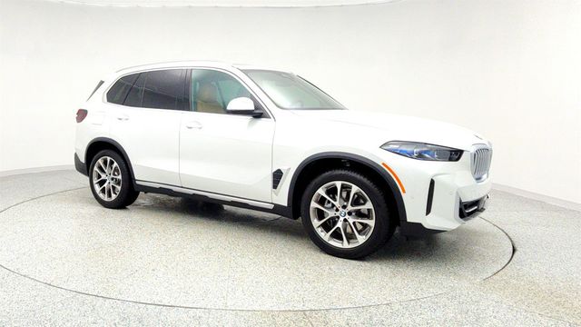 2025 BMW X5 xDrive40i SAV with Premium & Parking Assistance Packages - 22960763 - 2