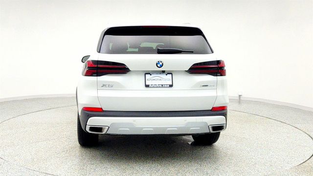 2025 BMW X5 xDrive40i SAV with Premium & Parking Assistance Packages - 22960763 - 5