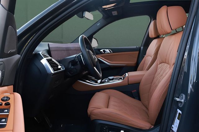 2025 BMW X5 xDrive40i Sports Activity Vehicle - 23047091 - 19