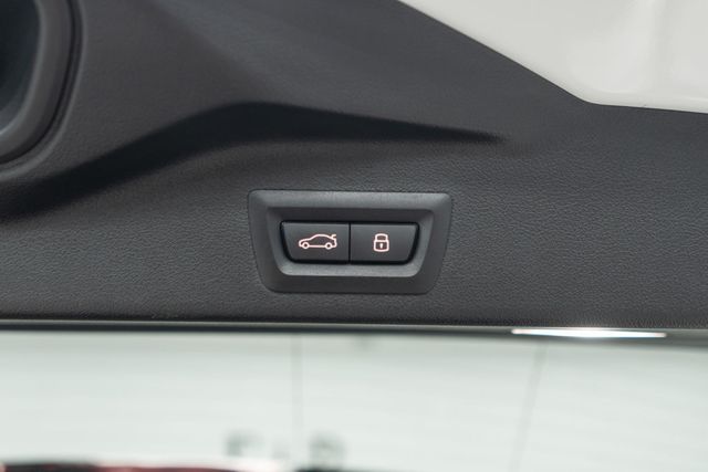 2025 BMW X5 xDrive40i Sports Activity Vehicle - 22909886 - 42