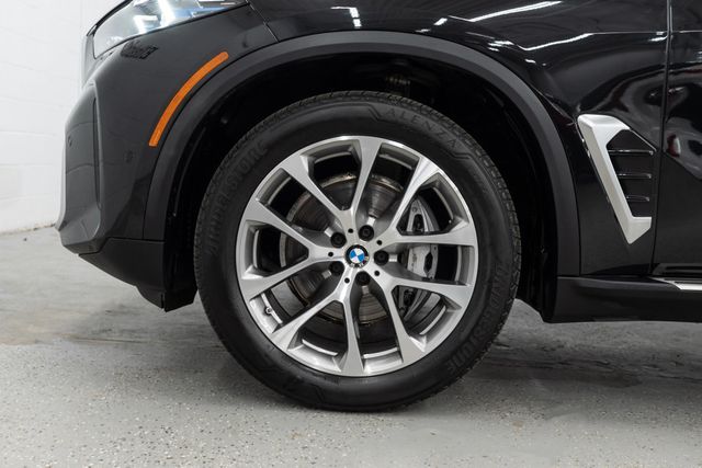 2025 BMW X5 xDrive40i Sports Activity Vehicle - 23027853 - 39
