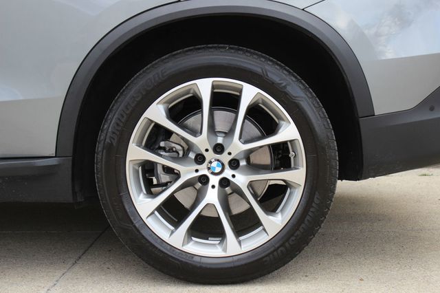 2025 BMW X5 xDrive40i Sports Activity Vehicle - 22994751 - 38