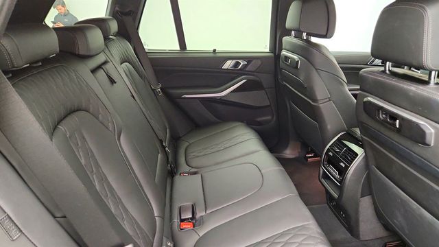 2025 BMW X5 xDrive40i w/ Executive & Driving Assistance Professional Pkgs - 23026907 - 20