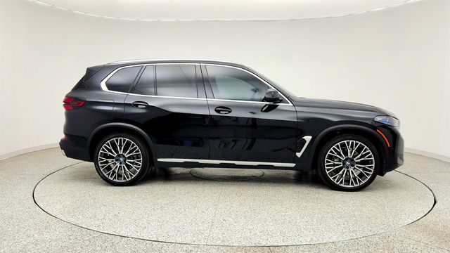 2025 BMW X5 xDrive40i w/ Executive & Driving Assistance Professional Pkgs - 23026907 - 3