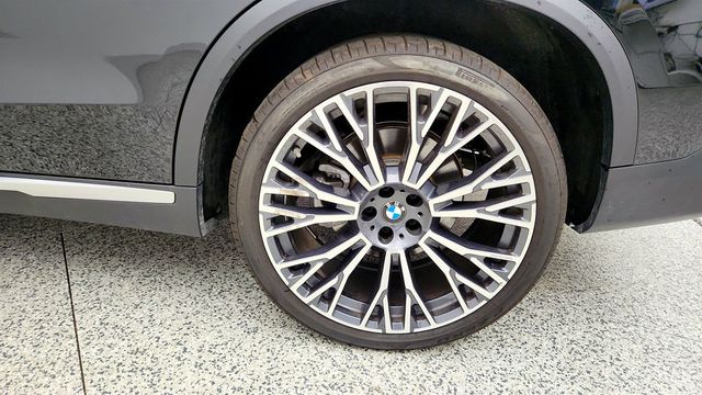 2025 BMW X5 xDrive40i w/ Executive & Driving Assistance Professional Pkgs - 23026907 - 8