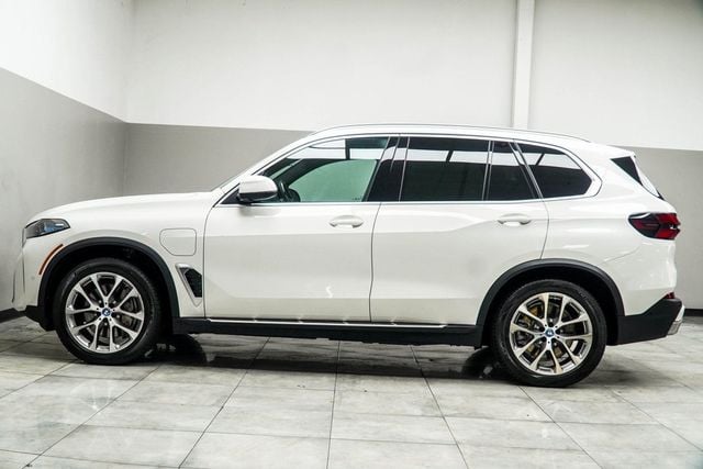 2025 BMW X5 xDrive50e Plug-In Hybrid - 22973959 - 8