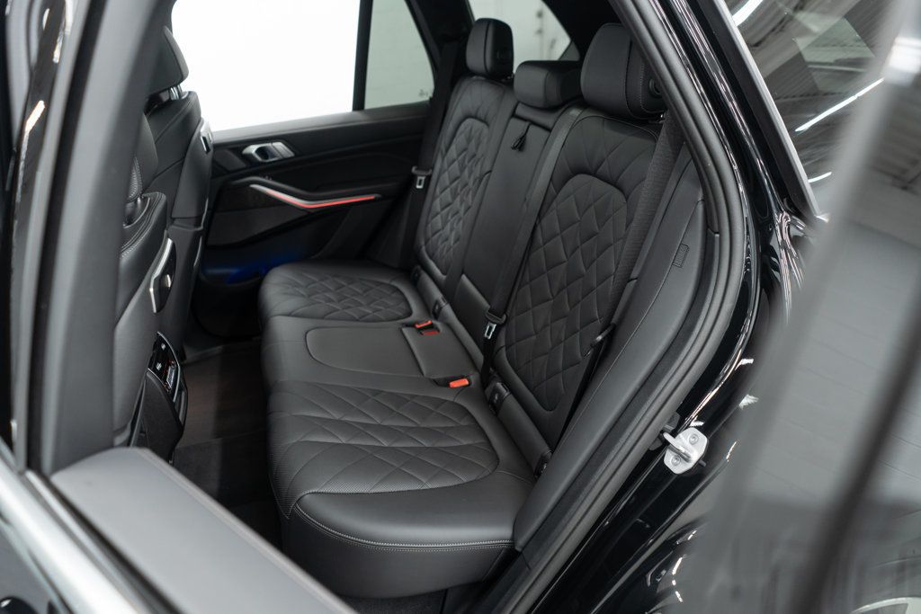 2025 Bmw X5 xDrive50e photo 10