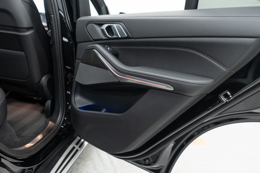 2025 Bmw X5 xDrive50e photo 30