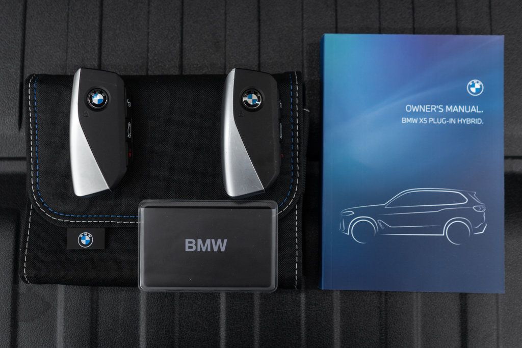 2025 Bmw X5 xDrive50e photo 52