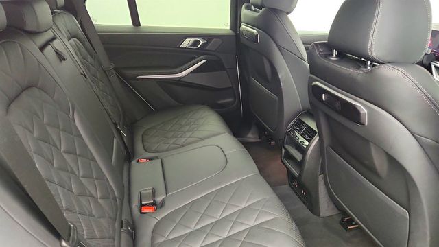 2025 BMW X5 xDrive50e Plug-In Hybrid with M Sport (Pro) & Premium Packages - 22988206 - 22