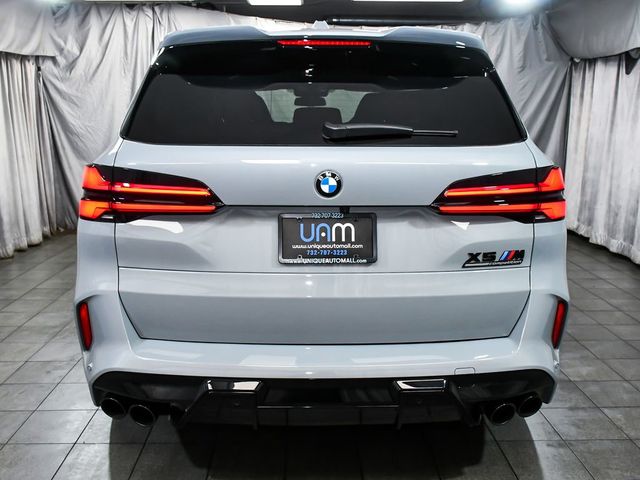 2025 BMW X5 M Competition's photo