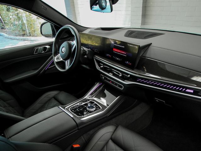 2025 BMW X6 M60i xDrive - 23050405 - 14