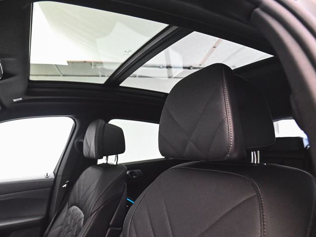 2025 BMW X6 xDrive40i - 22997309 - 35