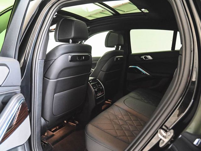 2025 BMW X6 xDrive40i - 22997309 - 36