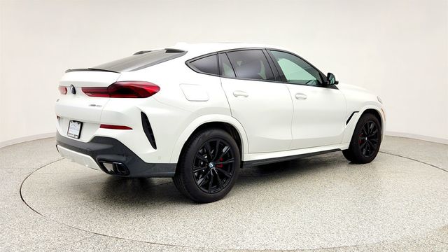 2025 BMW X6 xDrive40i SAC w/ Climate Comfort, Premium & M Sport Pro. Pkgs - 23022884 - 4