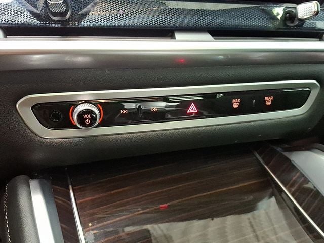 2025 BMW X6 xDrive40i Sports Activity - 22991218 - 16
