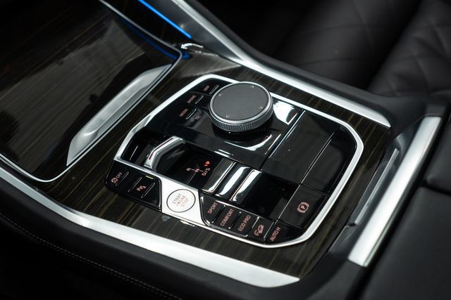 2025 BMW X6 xDrive40i Sports Activity - 23069212 - 33