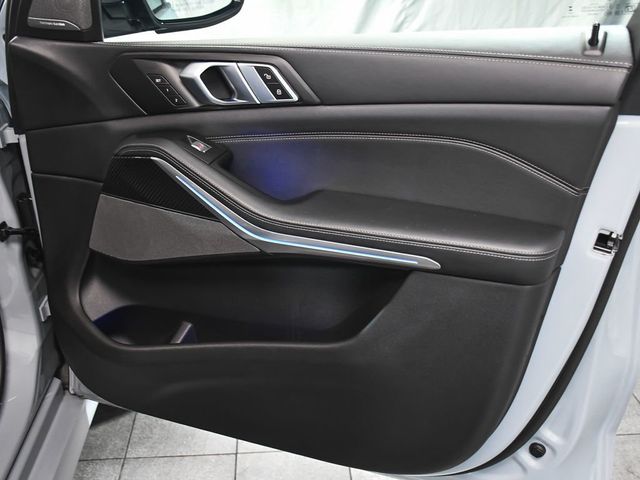 2025 BMW X7 M60i - 23002458 - 13