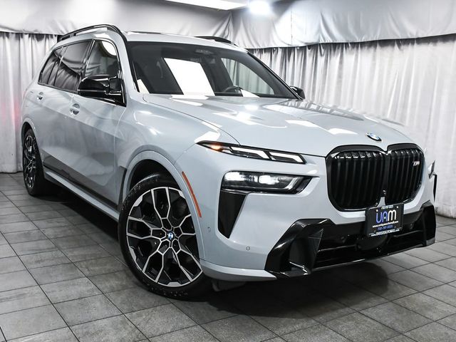 2025 BMW X7 M60i - 23002458 - 2