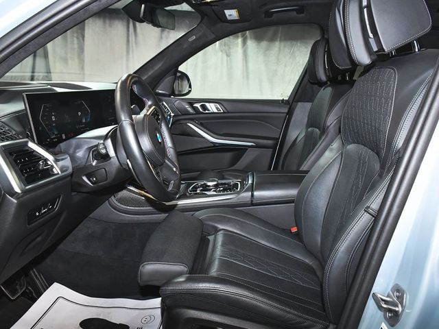 2025 BMW X7 M60i - 23002458 - 46