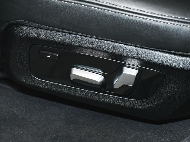 2025 BMW X7 M60i - 23002458 - 51