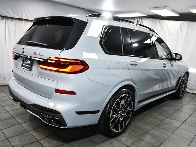 2025 BMW X7 M60i - 23002458 - 5