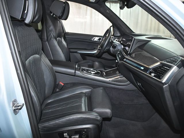 2025 BMW X7 M60i - 23002458 - 64