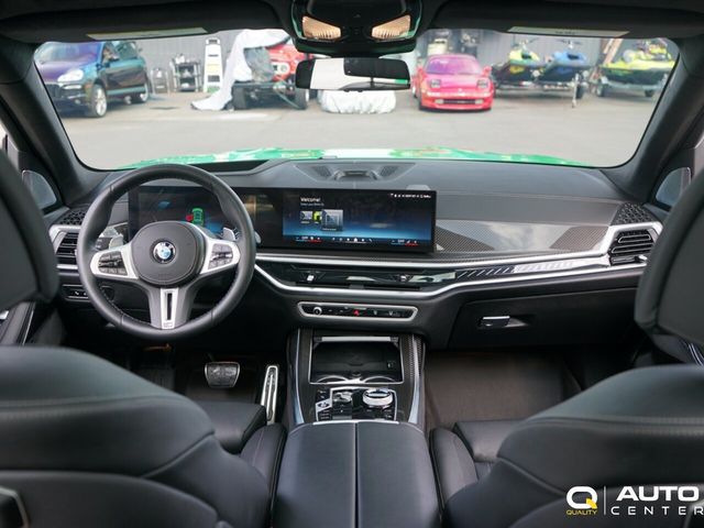 2025 BMW X7 M60i Sports Activity Vehicle - 23057765 - 17