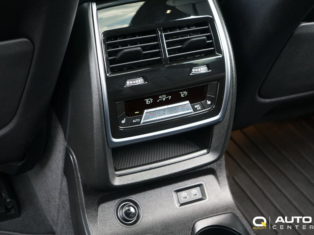 2025 BMW X7 M60i Sports Activity Vehicle - 23057765 - 35