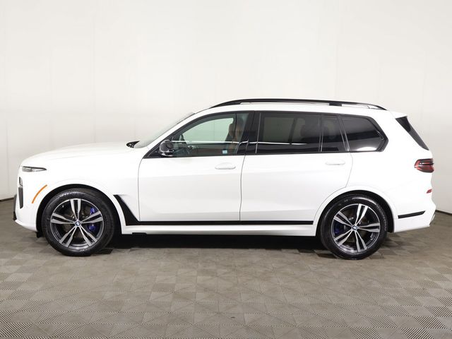 2025 BMW X7 M60i Sports Activity Vehicle - 23088371 - 21