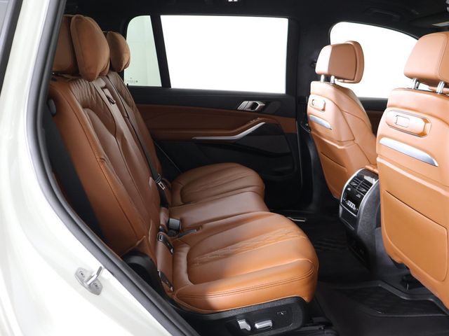 2025 BMW X7 M60i Sports Activity Vehicle - 23088371 - 41